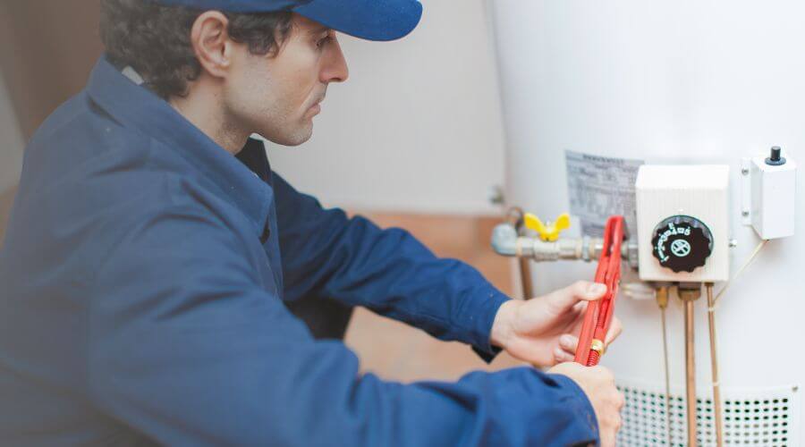 Local water heater installation in Mapleton, IA
